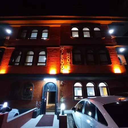 Milenyum House *
